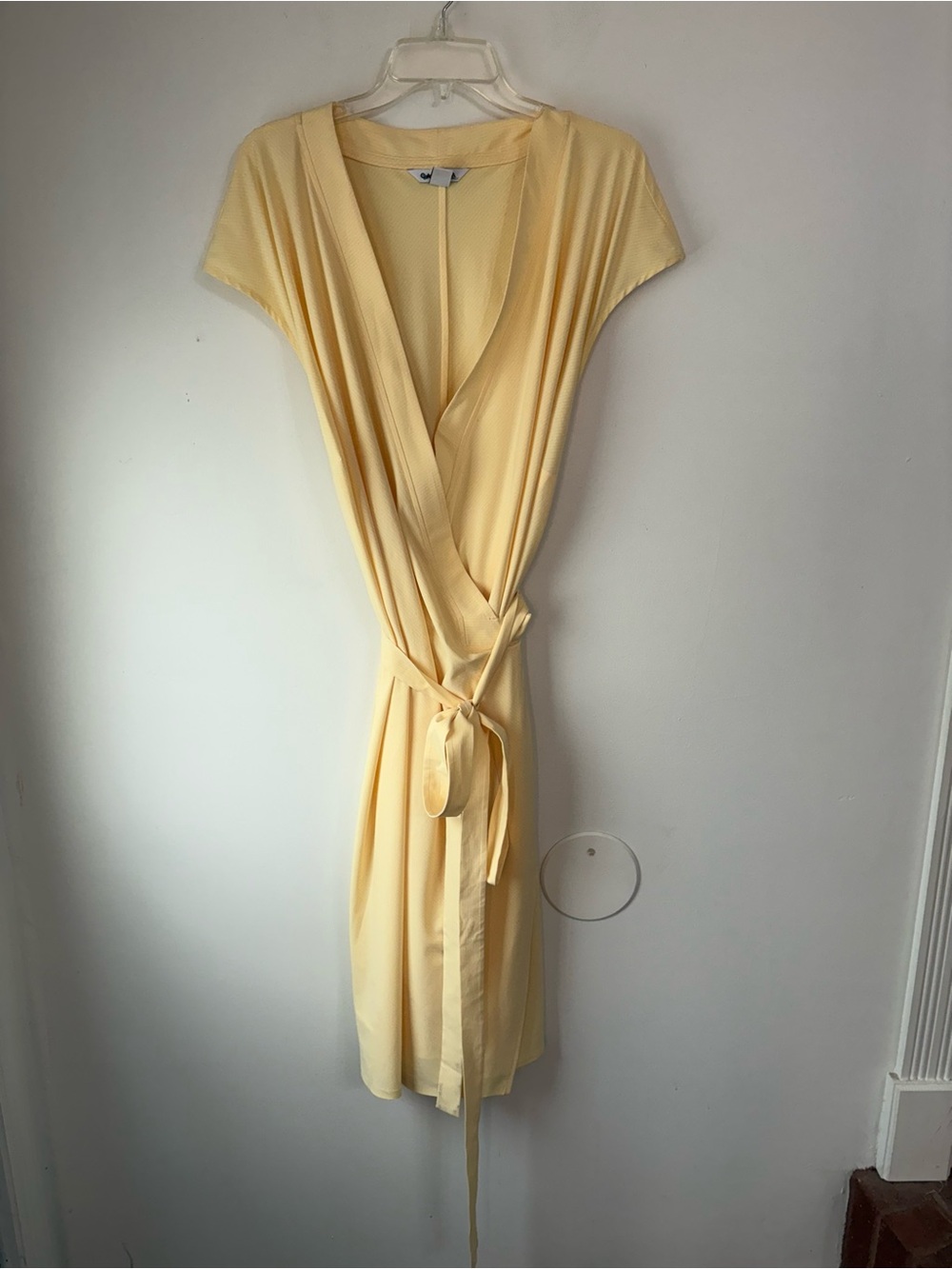 Athleta Lemon Yellow V-Neck wrap Midi Dress size 3X - Picture 3 of 9